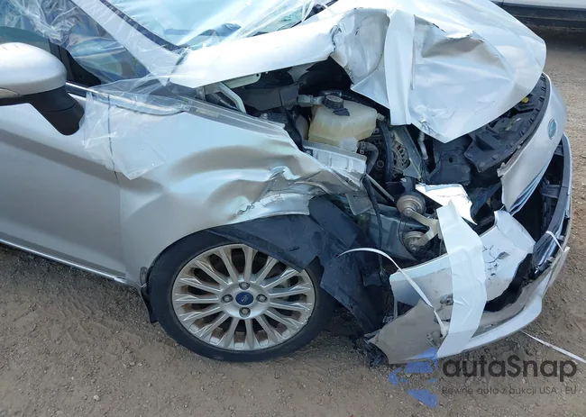 3FADP4FJ1EM113793: 43384703