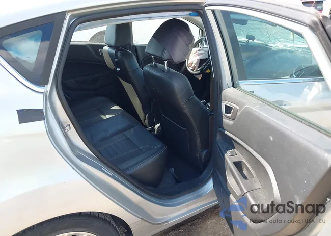 3FADP4FJ1EM113793: 43384703