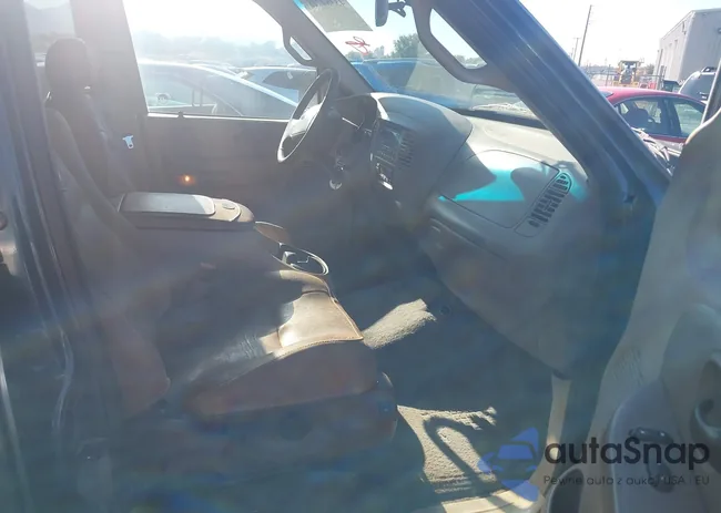 1FTRW08L12KB74302: 43384718