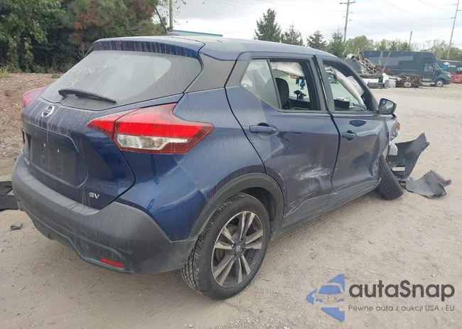 3N1CP5CU7KL495567: 43384755