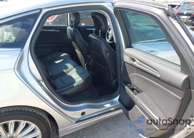 3FA6P0SU5DR365842: 43384792