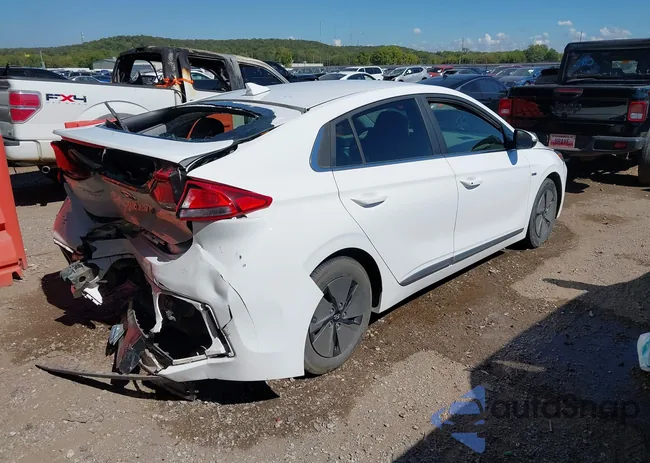 KMHC75LC8LU215419: 43384907