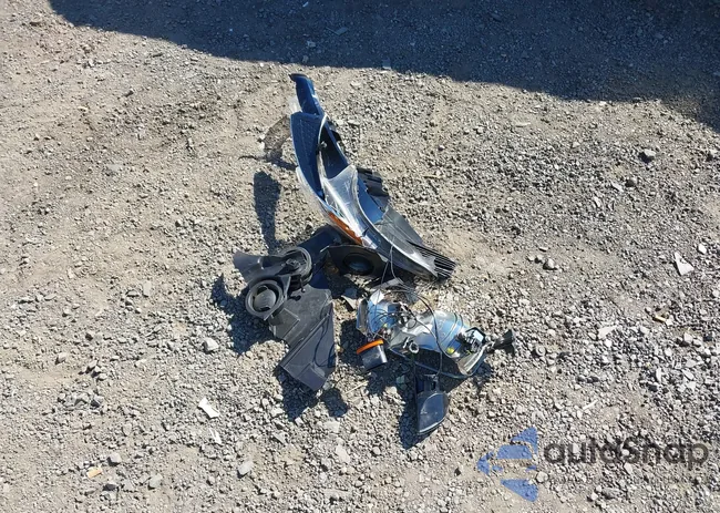 1FADP3F27JL202508: 43385018