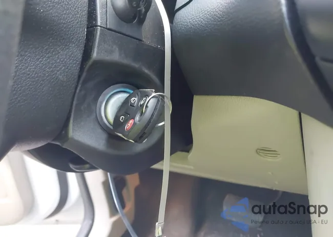 1FADP3F2XJL295721: 43385114