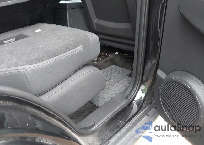 1C4PJMAK9CW139144: 43385207