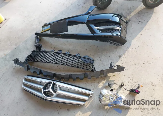 WDDGF4HB4DR262945: 43385209