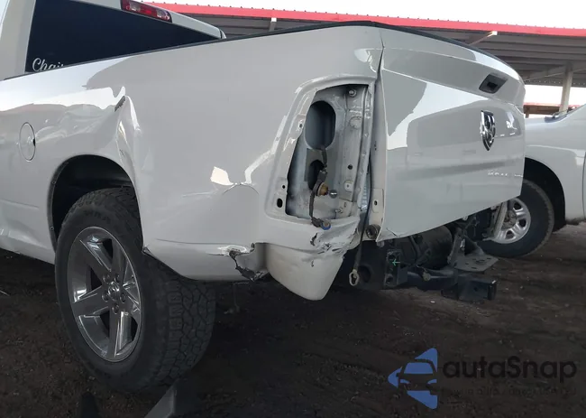 1C6RR6FG2HS615516: 43384360