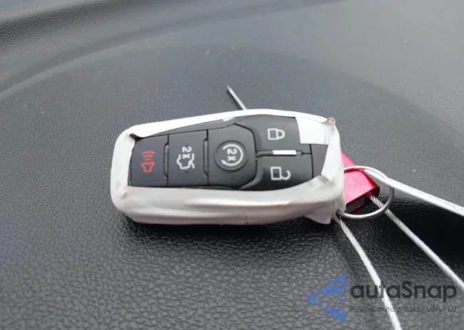 1FM5K7D81HGD49787: 43384376