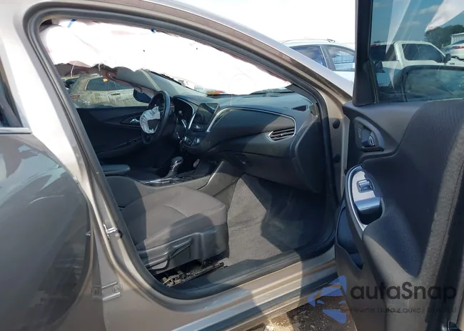 1G1ZG5ST8NF193518: 43384439