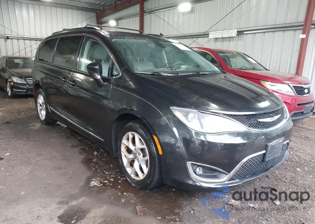 2C4RC1BGXHR534302: 43384470