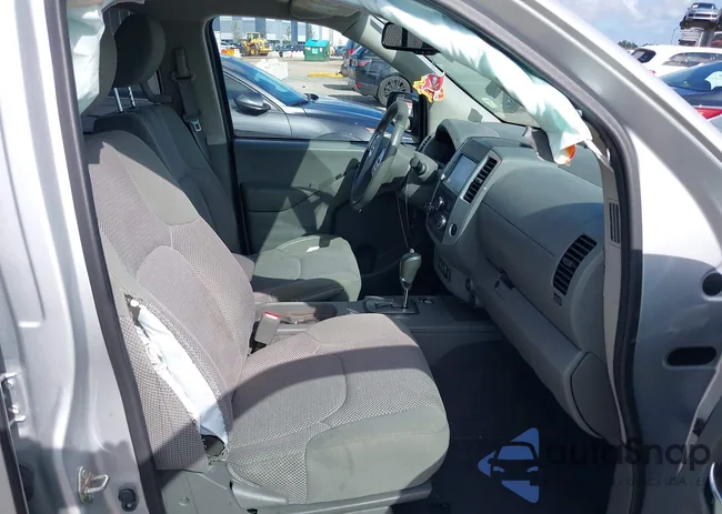 1N6ED0EA0LN710984: 43384477