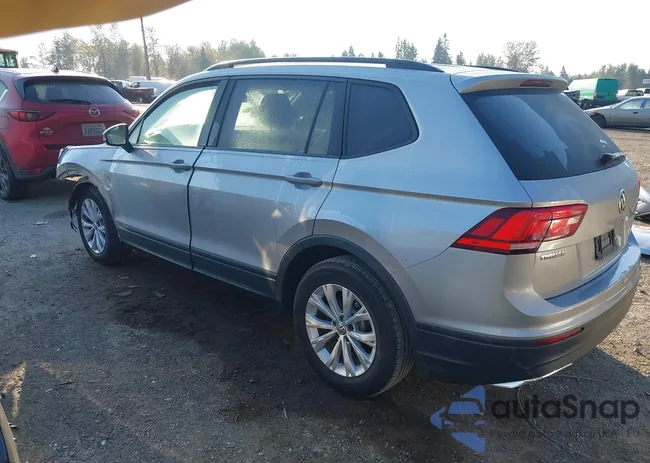 3VV1B7AX1KM193277: 43384614