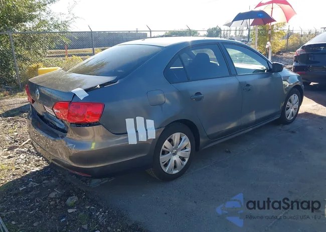 3VW2K7AJ2EM237612: 43385654