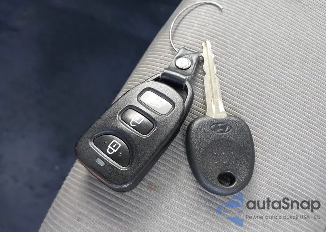 5NPD84LF2JH249745: 43385820