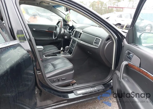 3LNHL2JC8CR807526: 43386069