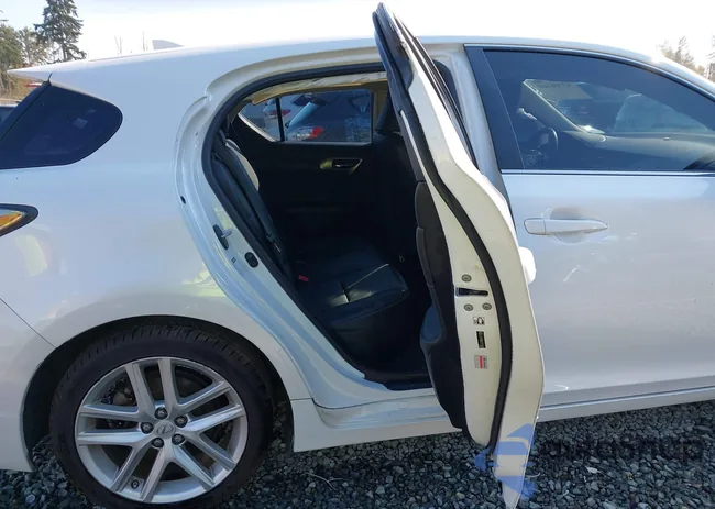 JTHKD5BH0E2185402: 43386162