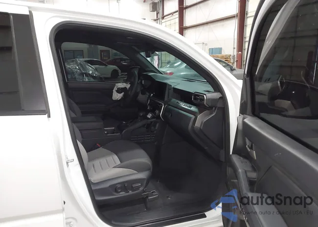 3TMLB5JN0RM035808: 43385255