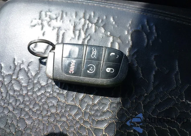 1C3CCCAB7FN659005: 43385294