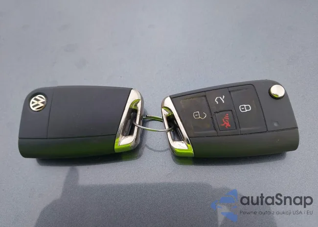 3VWH17AU7HM504836: 43385422