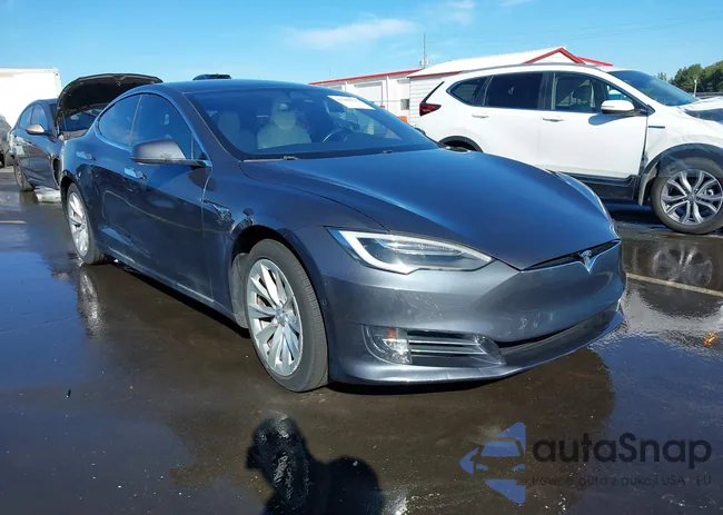 5YJSA1E23HF212975: 43386721