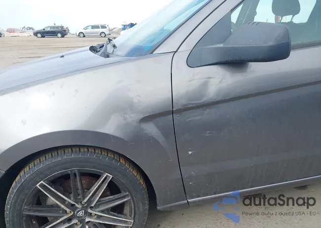 1FAHP35N59W102818: 43386726