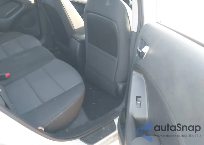 KNAFX4A67G5449945: 43386732