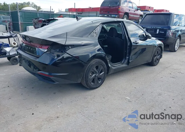 KMHLM4AG9MU114142: 43386746