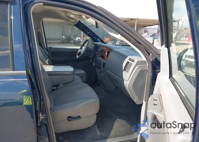 1D7HU18N56J107633: 43386784