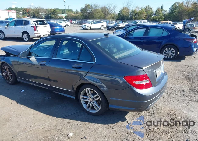 WDDGF4HB1DR271120: 43386789