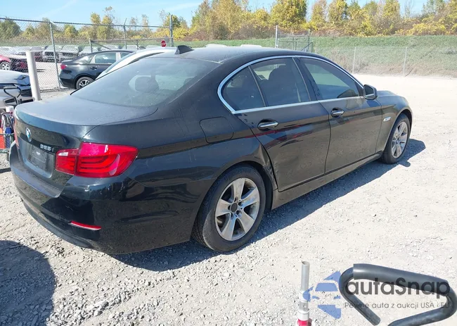 WBAXH5C50DDW13761: 43386827