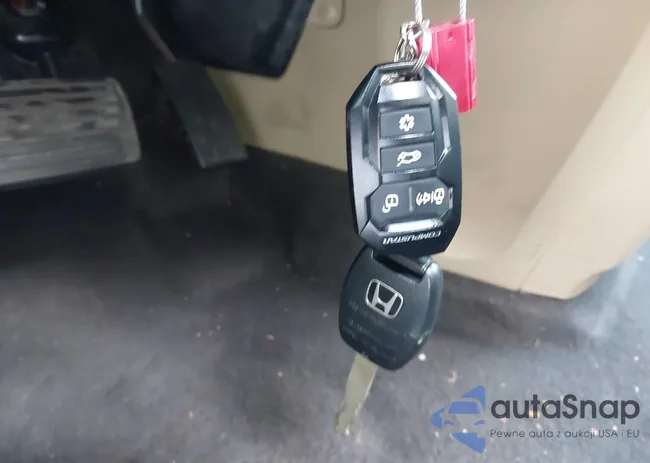 5J6RE4H75BL110040: 43386830