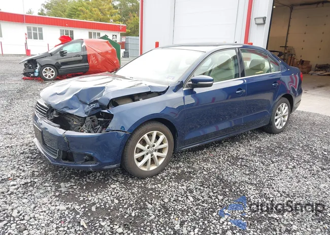 3VWD17AJ7EM376419: 43386857