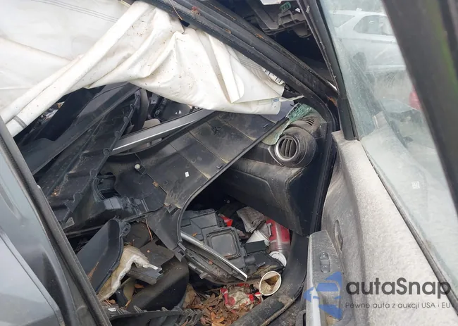 3N1CP5CU1KL520950: 43386917