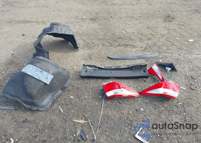 2T1BURHEXFC303352: 43387045