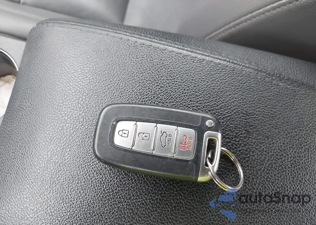 KMHEC4A4XCA054535: 43387070