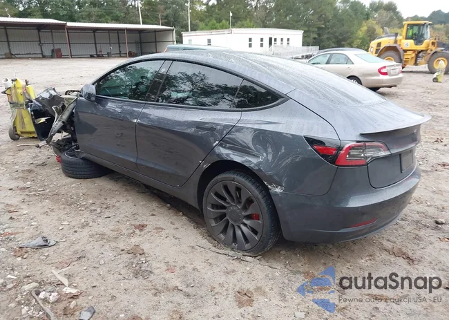 5YJ3E1EC3MF037784: 43387100