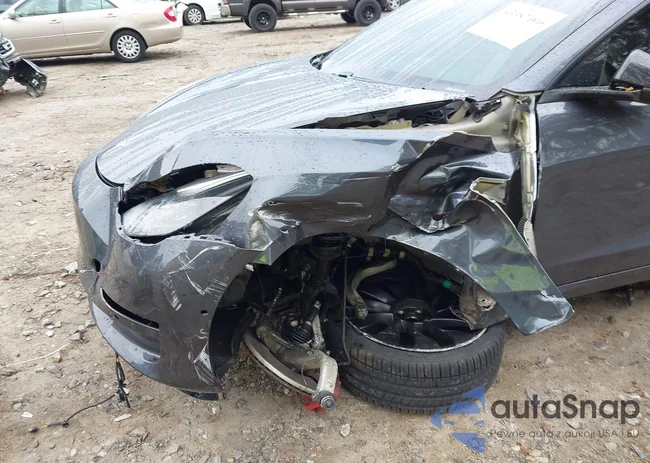 5YJ3E1EC3MF037784: 43387100