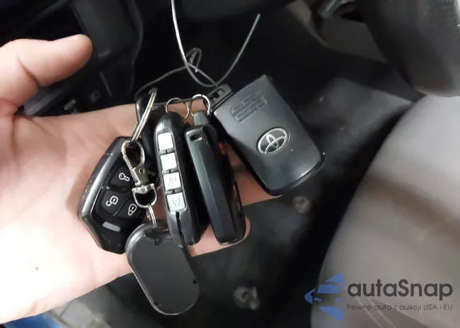 3TMCZ5AN7JM179856: 43387242