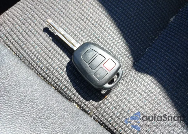 2T1BURHE6FC351091: 43386287