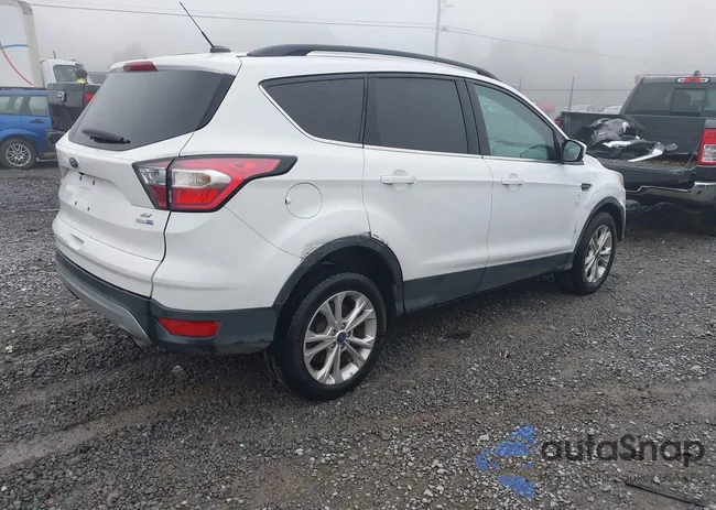 1FMCU9GDXHUE76870: 43386291