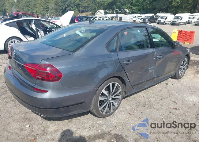 1VWJM7A3XJC050511: 43386435