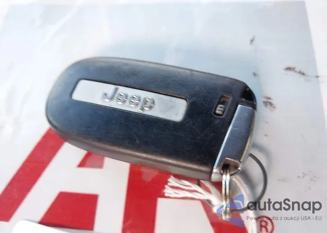 1C4RJFBG7JC204666: 43386524