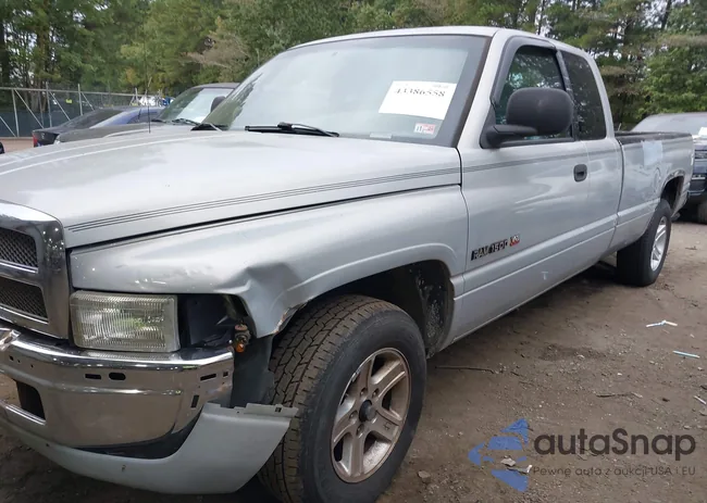 3B7HC13Y4XG218031: 43386558