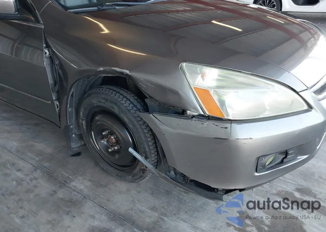 1HGCM56806A084725: 43386565