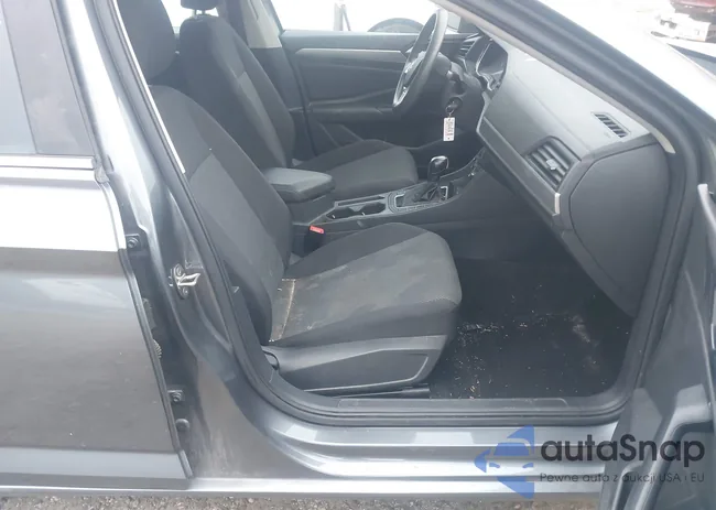 3VWC57BU0KM118389: 43386588