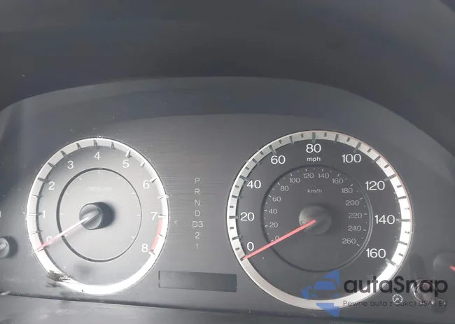 1HGCP2F87BA033335: 43386616