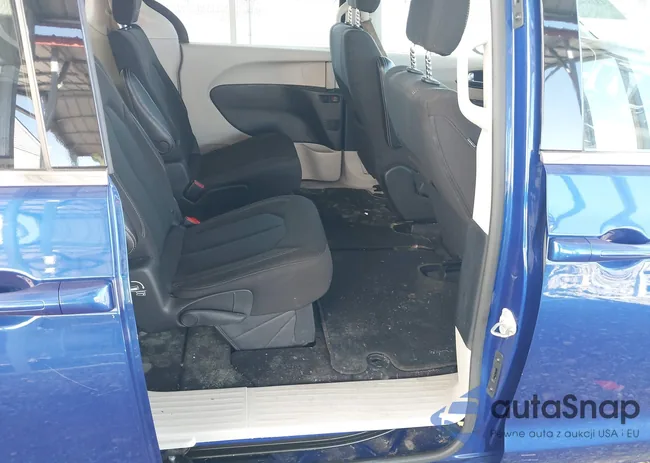 2C4RC1CG1MR579539: 43386642