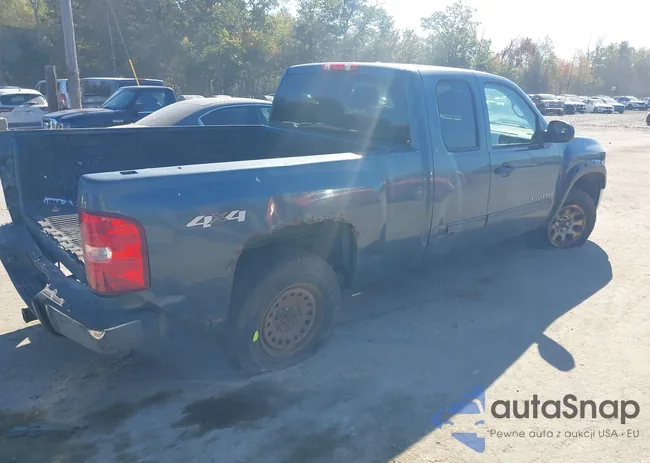 1GCSKREA4AZ258690: 43387815