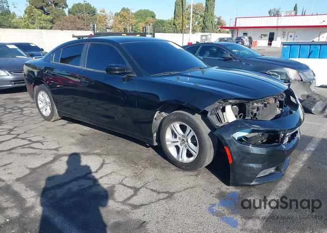 2C3CDXBGXGH160420: 43387846