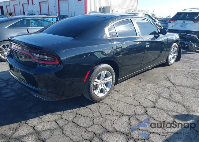 2C3CDXBGXGH160420: 43387846